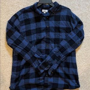 Croft and Borrow Plaid / Cotton Button-up!